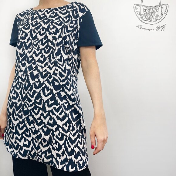 DKNYC / Abstract Pattern Short Sleeve Top Tunic  / Dark Blue White Color/ Size S - Picture 6 of 6